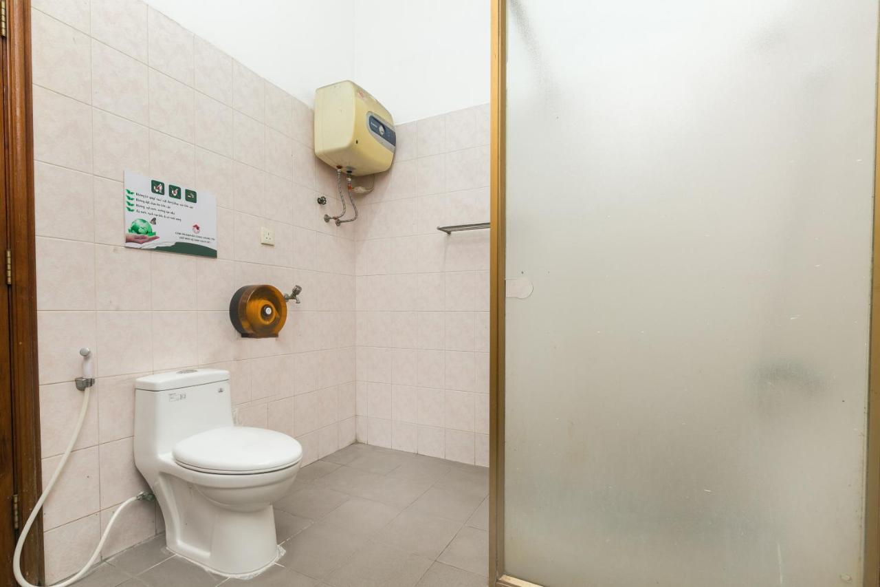 Spot On 710 Sakura Hostel Cholon Bandar Ho Chi Minh Luaran gambar
